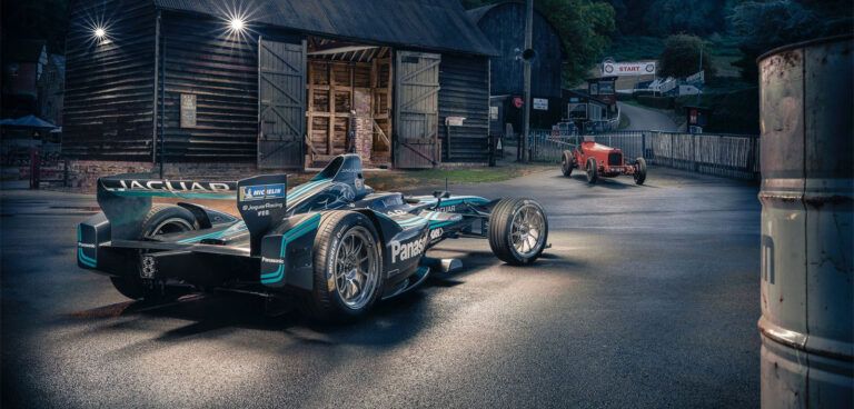 Jaguar and GKN Driveline set UK course record with Formula E car