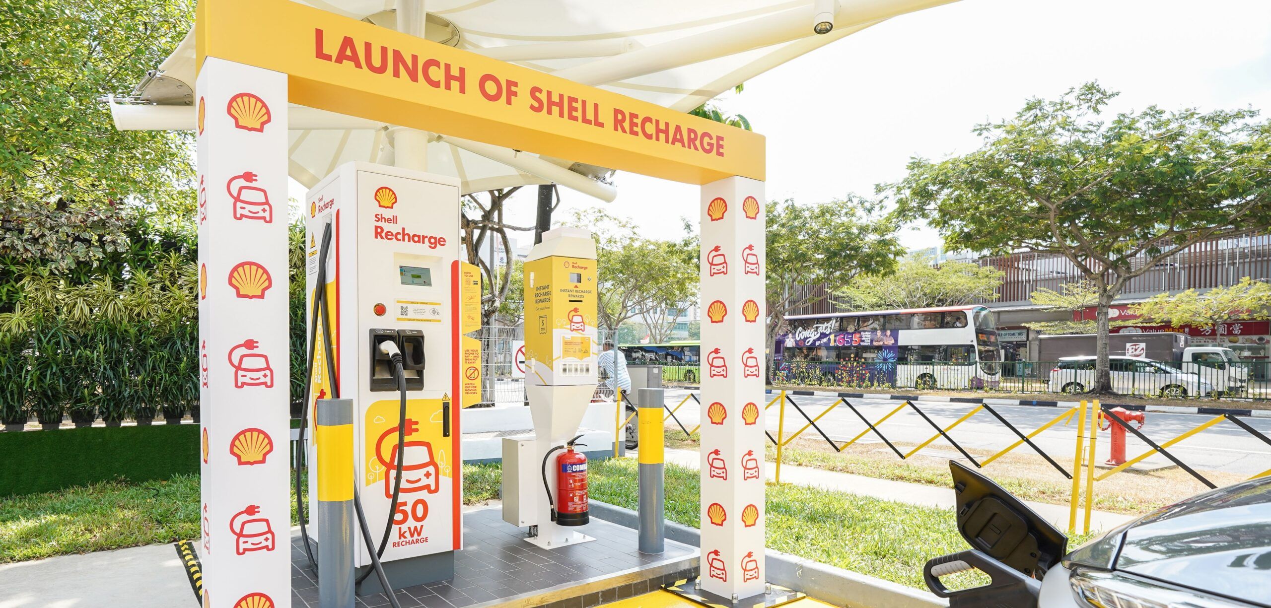 Shell s fast chargers installed in Singapore Electric Hybrid Vehicle Technology International