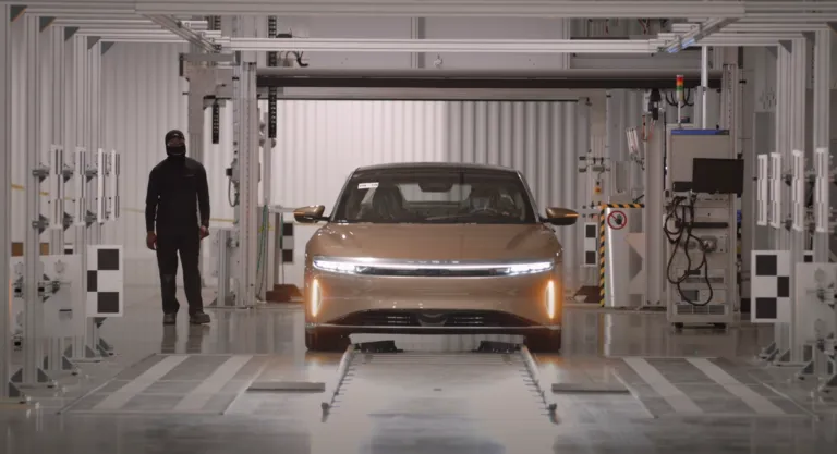 Lucid Engine First look at Lucid Air electric car being assembled - Electric ...