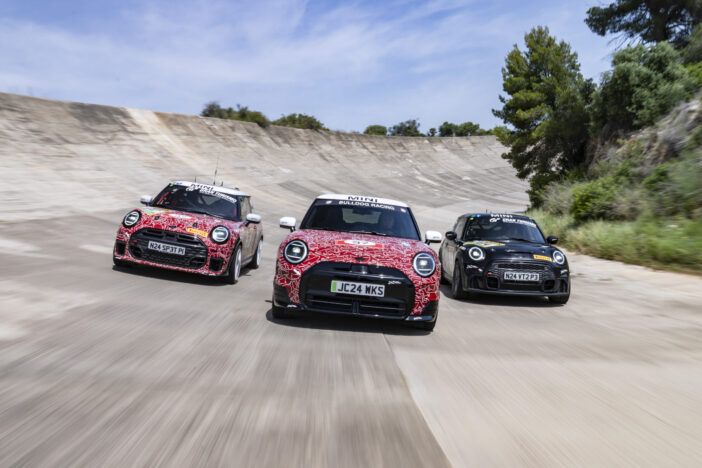 Mini Prototype Build Mini electrifies performance with new John Cooper Works E PROtotype ...