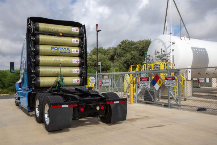 Advancing Hydrogen Fueling Technologies for Heavy-Duty Vehicles in Texas