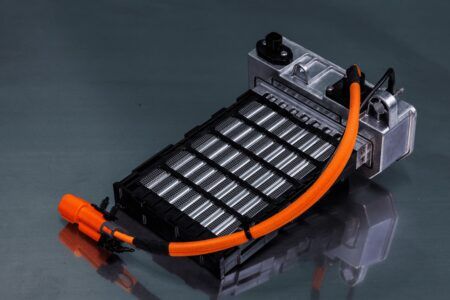 New high-voltage technology targets battery conditioning and cabin climate control