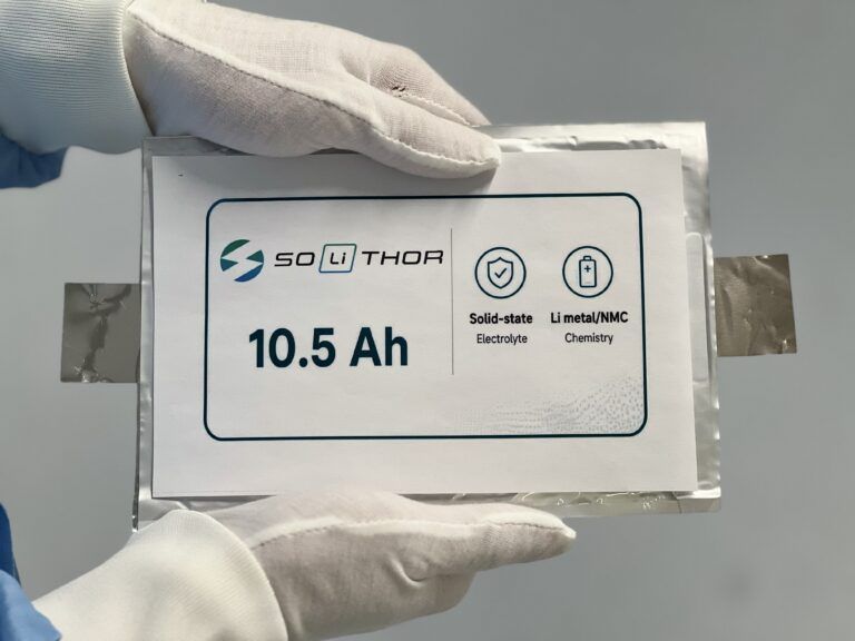 THE BATTERY SHOW: SOLiTHOR reaches 465 Wh/kg with electrolyte-free solid-state battery